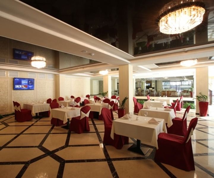 City Hotel Bishkek Exterior photo