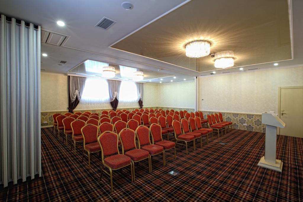 City Hotel Bishkek Exterior photo